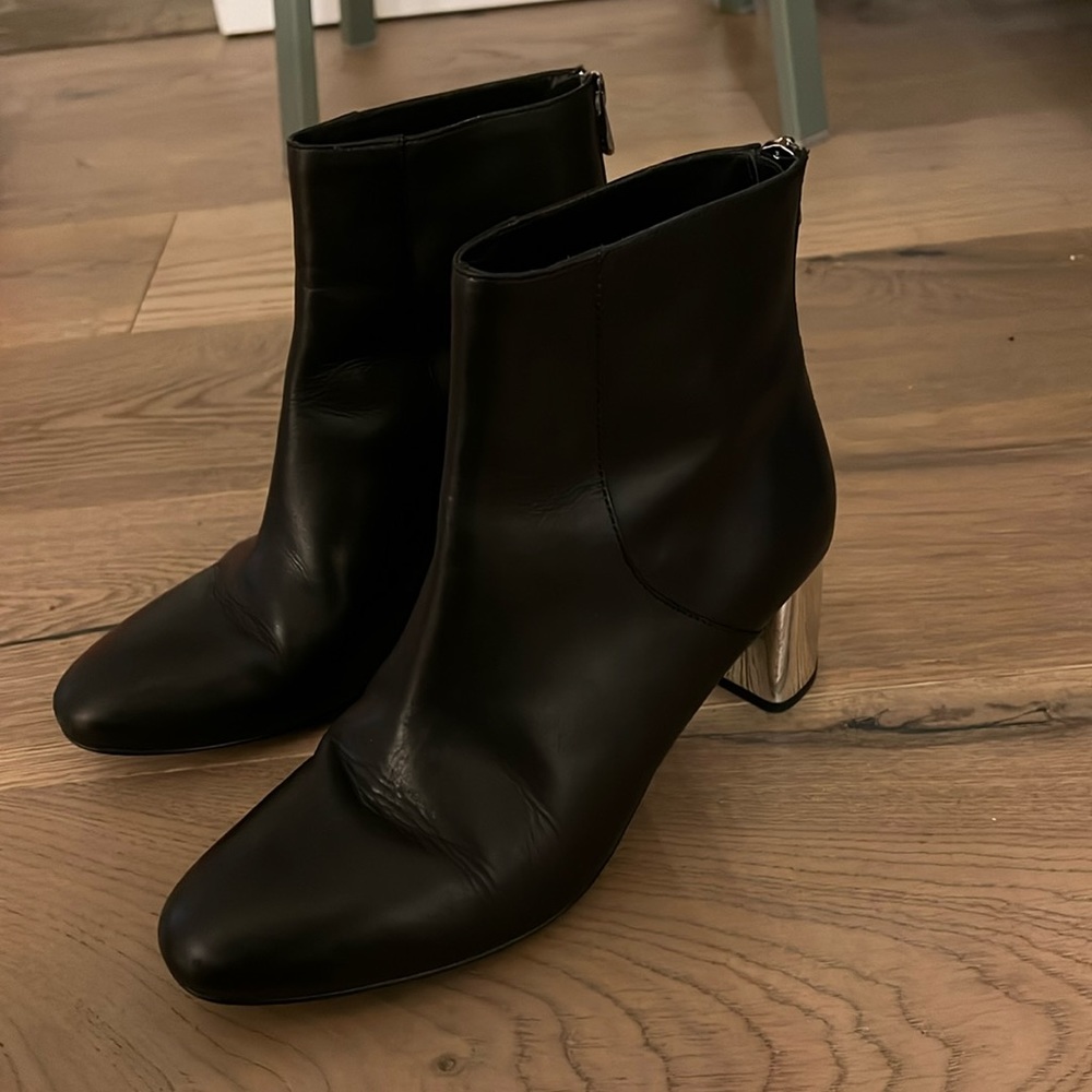 &other stories mirror leather heeled bootie size 9.5